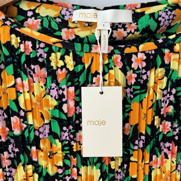 Maje Pleated dress in floral print - 1 - Picture 7 of 13